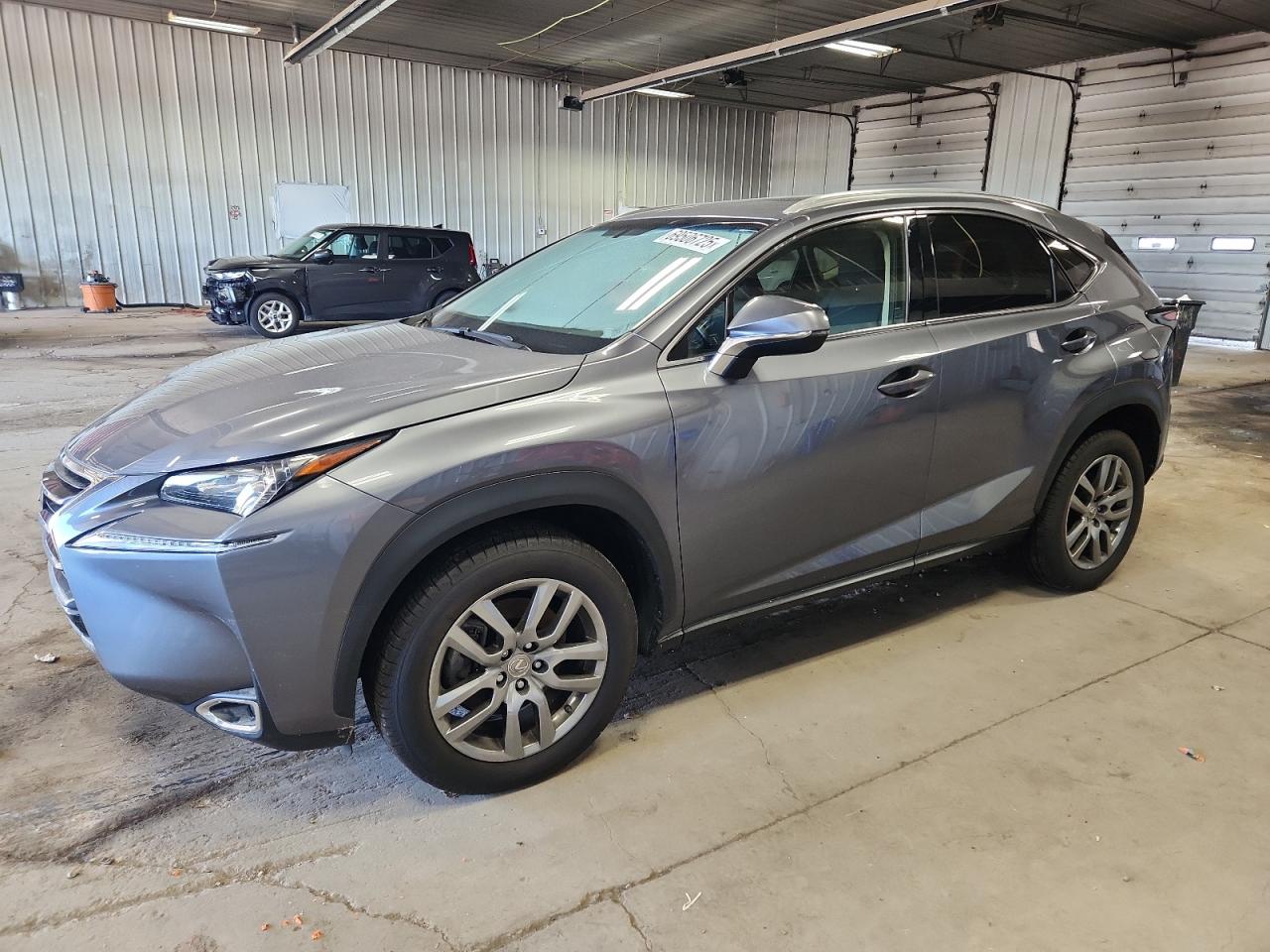 LEXUS NX 200T BASE