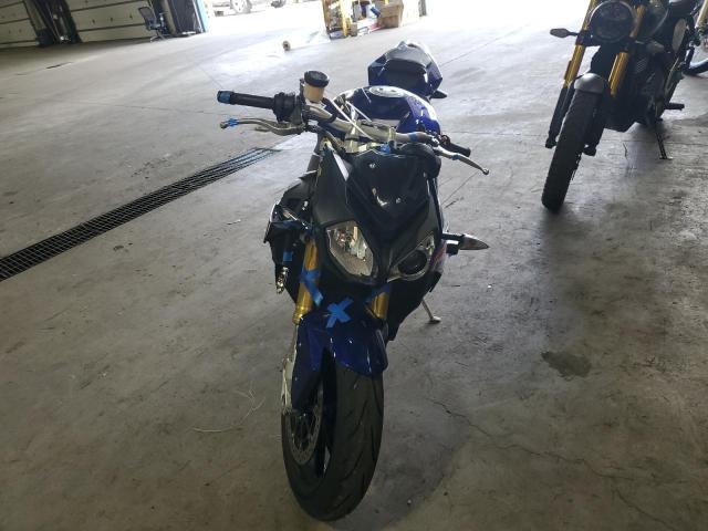2021 BMW S 1000 R WB10D6209M6D74839