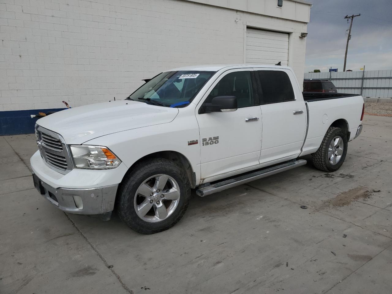 RAM 1500 SLT