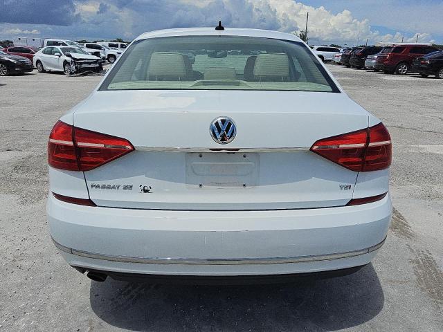 2016 VOLKSWAGEN PASSAT SE - 1VWBT7A30GC014245