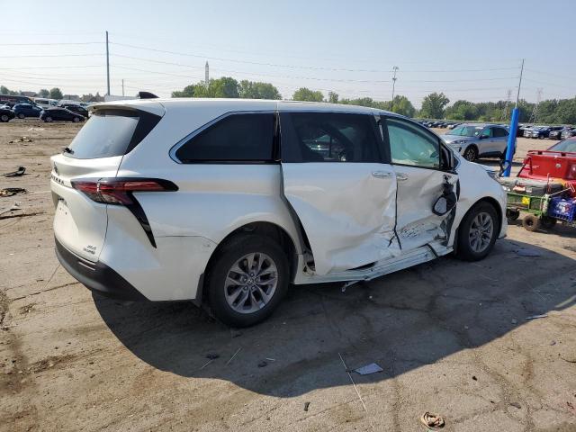 2021 TOYOTA SIENNA LE - 5TDGRKECXMS001825