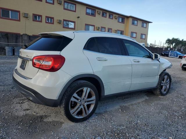 2016 MERCEDES-BENZ GLA 250 4MATIC WDCTG4GB2GJ226854