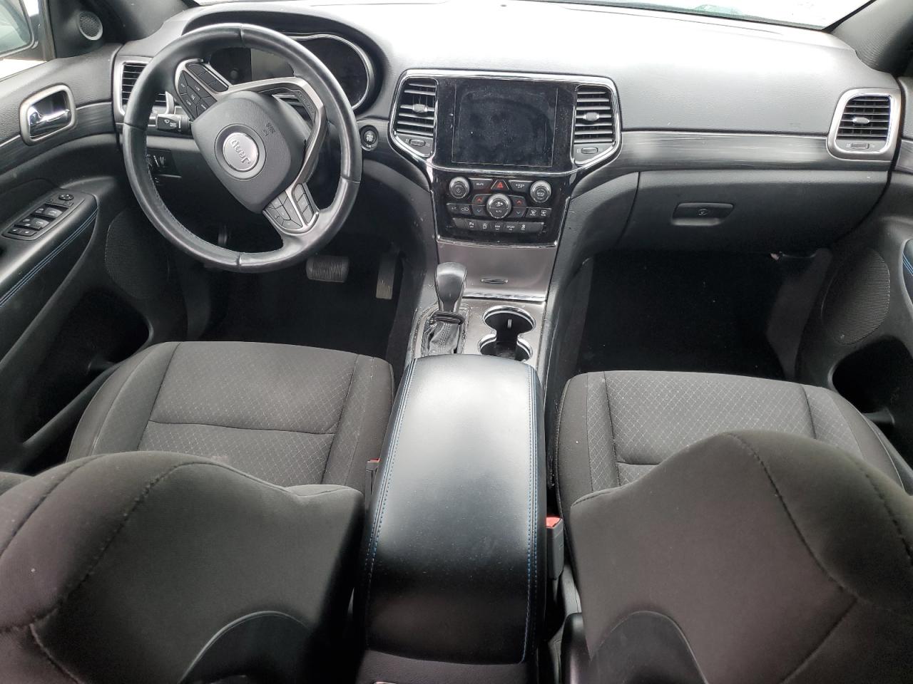 JEEP GRAND CHEROKEE LAREDO