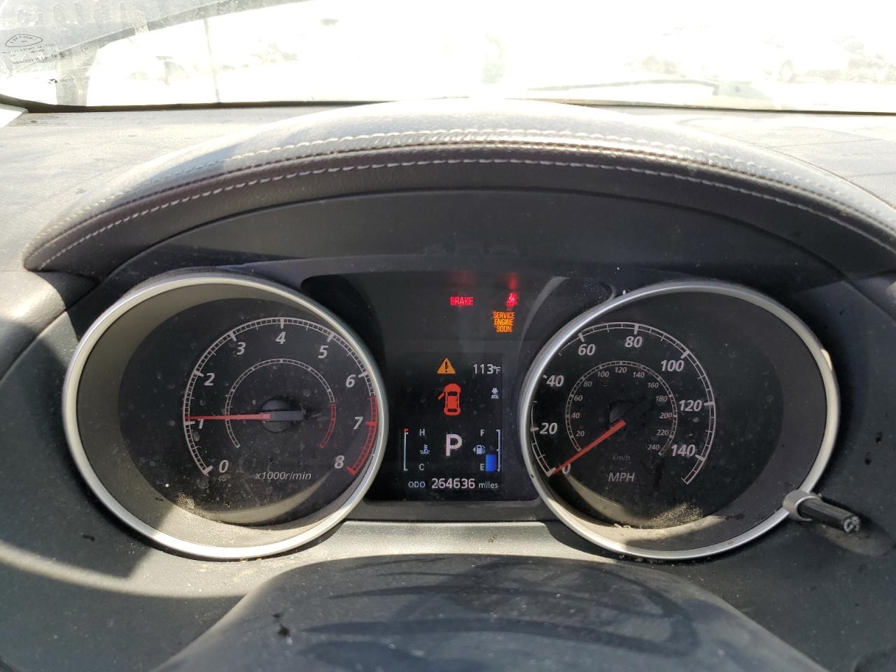 MITSUBISHI OUTLANDER SE