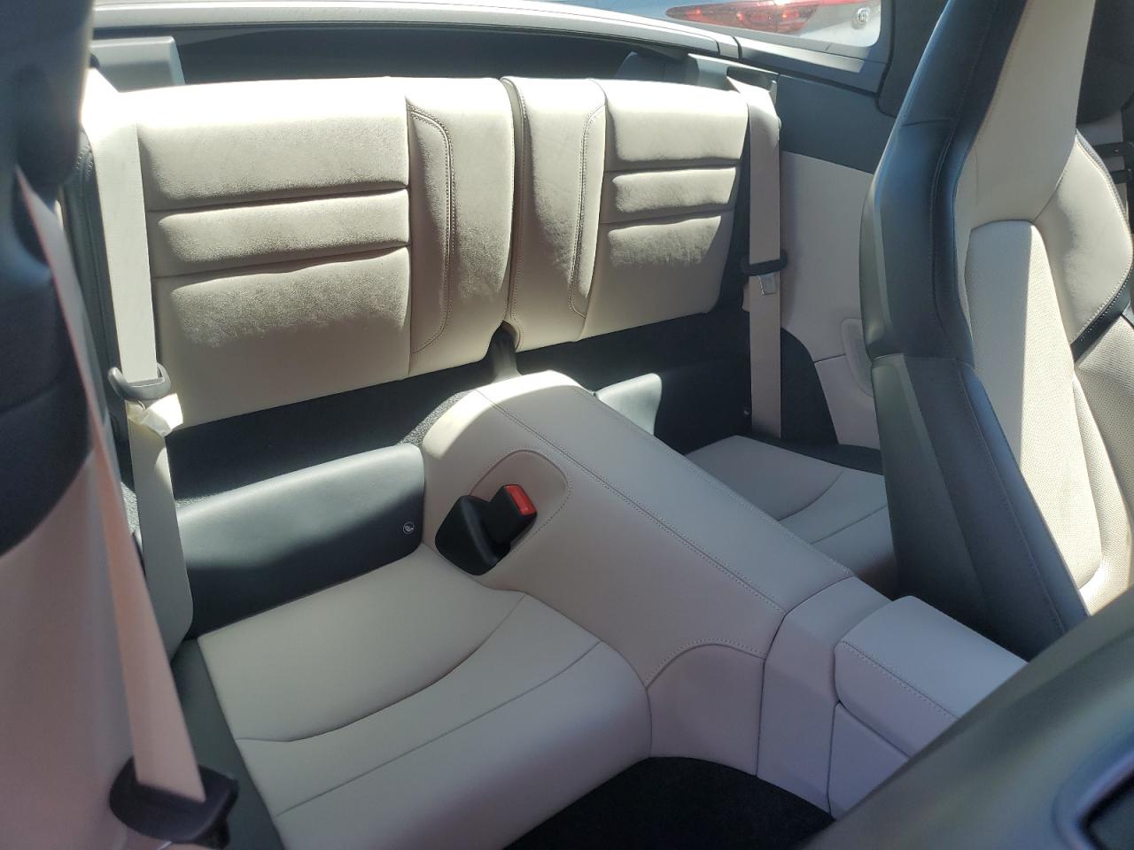 PORSCHE 911 TARGA 4 GTS