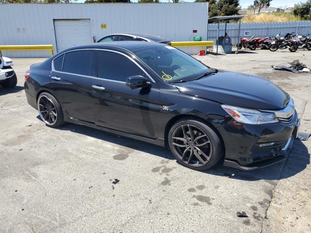 2017 HONDA ACCORD TOU 1HGCR3F96HA001820