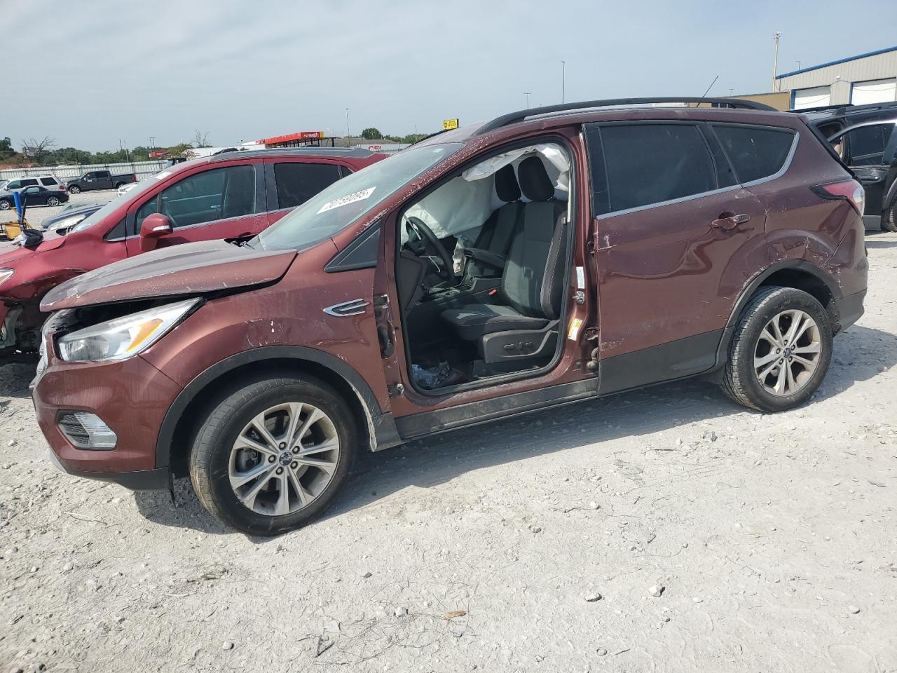 FORD ESCAPE SE