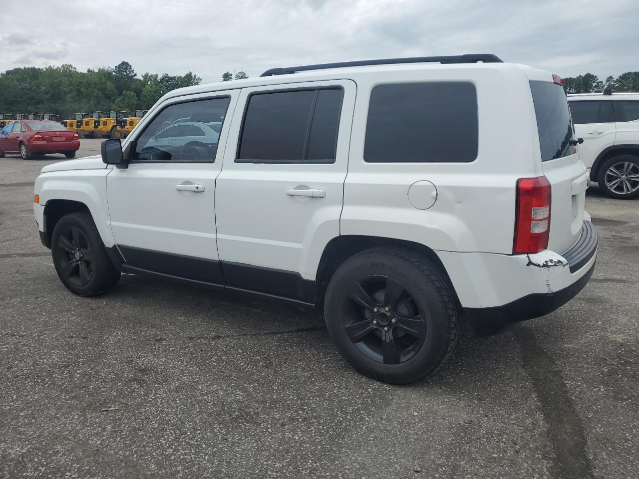 Lot #3305324333 2014 JEEP PATRIOT LA
