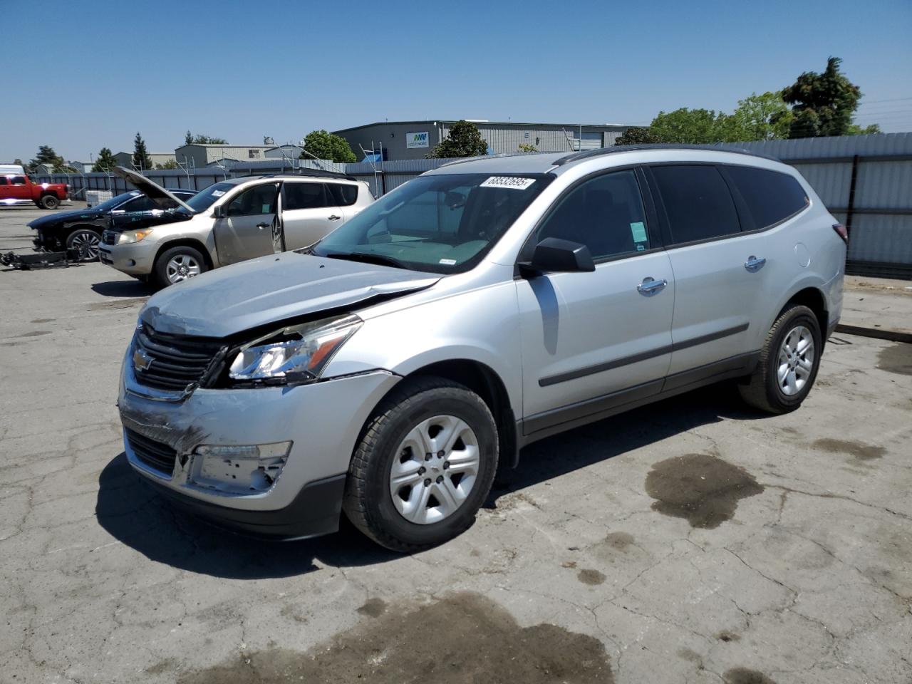 CHEVROLET TRAVERSE LS
