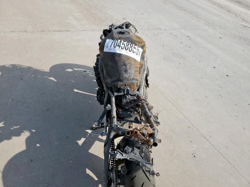 2017 YAMAHA FZ10 #3312687181