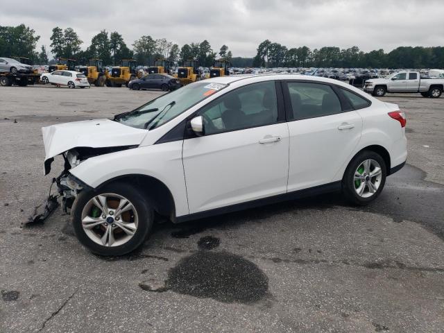 Global Auto Auctions: 2014 FORD FOCUS SE