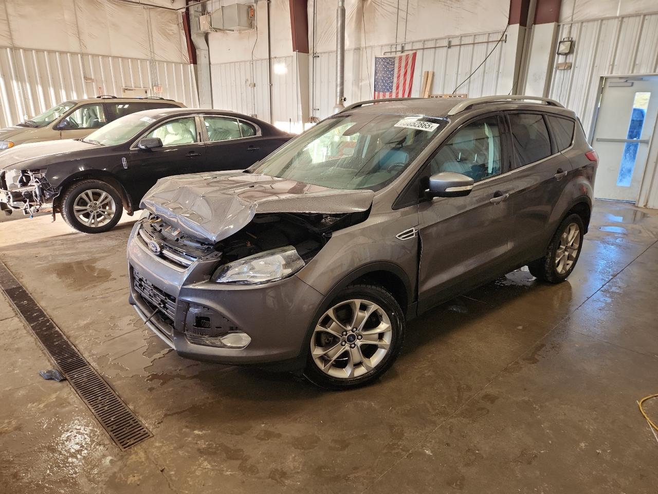 FORD ESCAPE TITANIUM