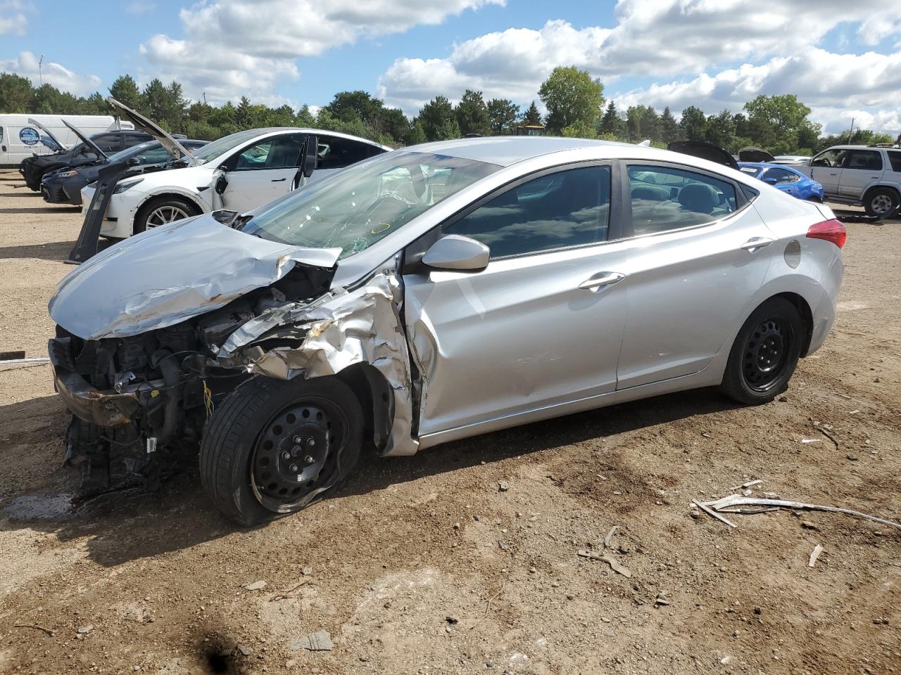 HYUNDAI ELANTRA GLS