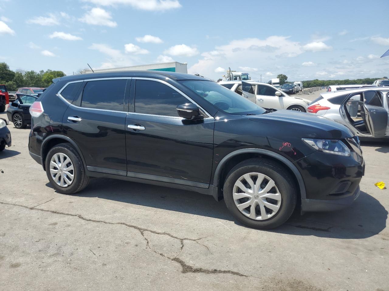 Lot #3308246173 2015 NISSAN ROGUE S