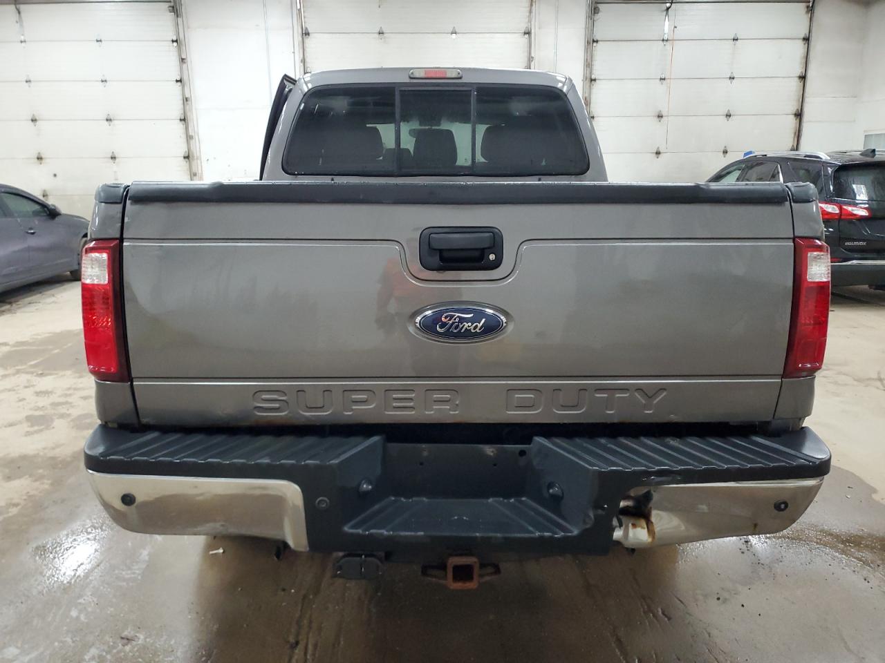 FORD F-250 SUPER DUTY