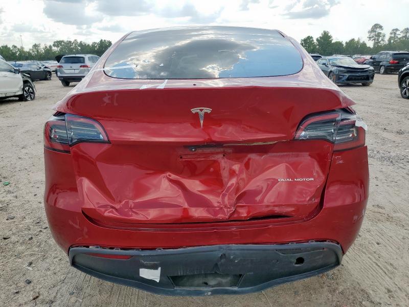 2024 TESLA MODEL Y 7SAYGAEE8RF011466