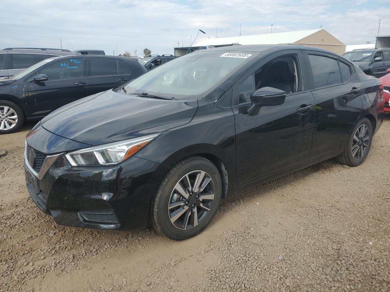 NISSAN VERSA SV