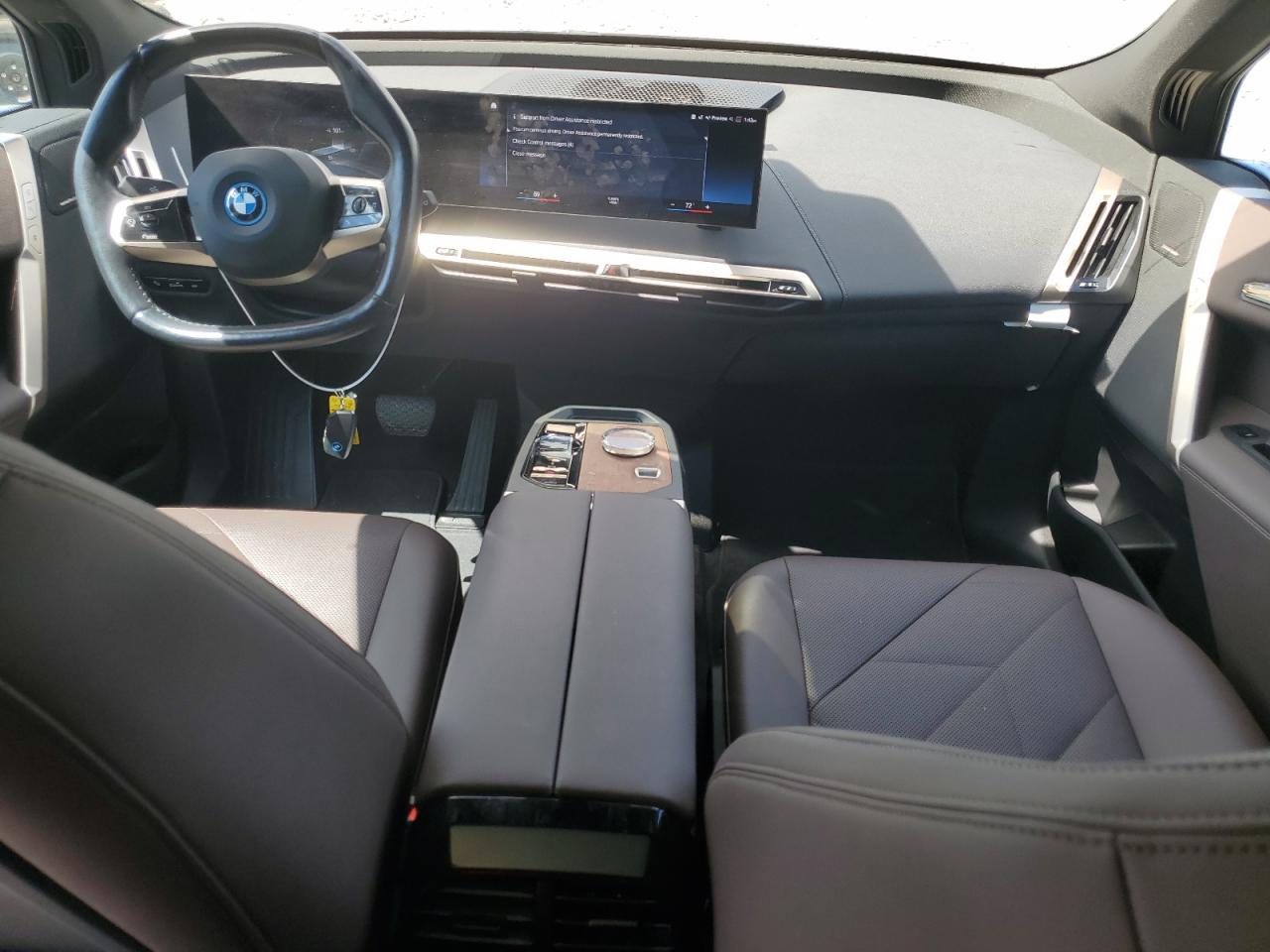 BMW IX XDRIVE50