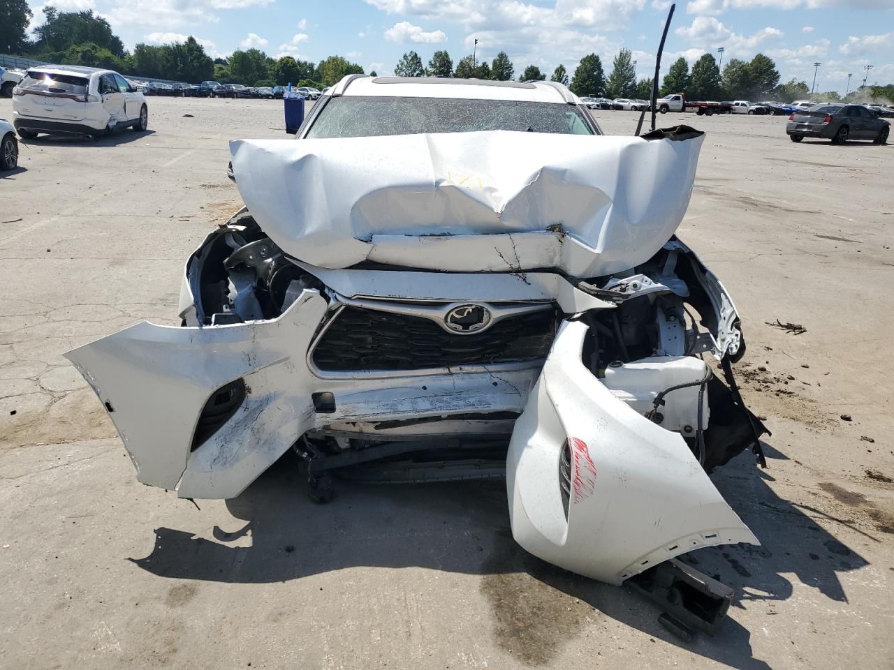 TOYOTA HIGHLANDER XLE