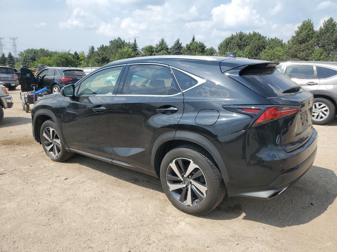 LEXUS NX 300 BASE