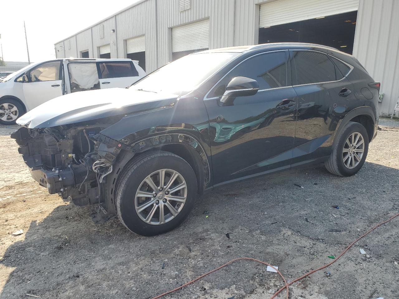 LEXUS NX 200T BASE