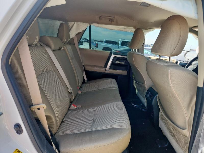 2018 TOYOTA 4RUNNER SR JTEZU5JRXJ5167469