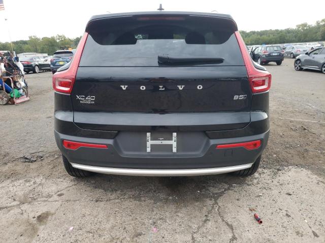 2025 VOLVO XC40 PLUS YV4L12UE0S2485658