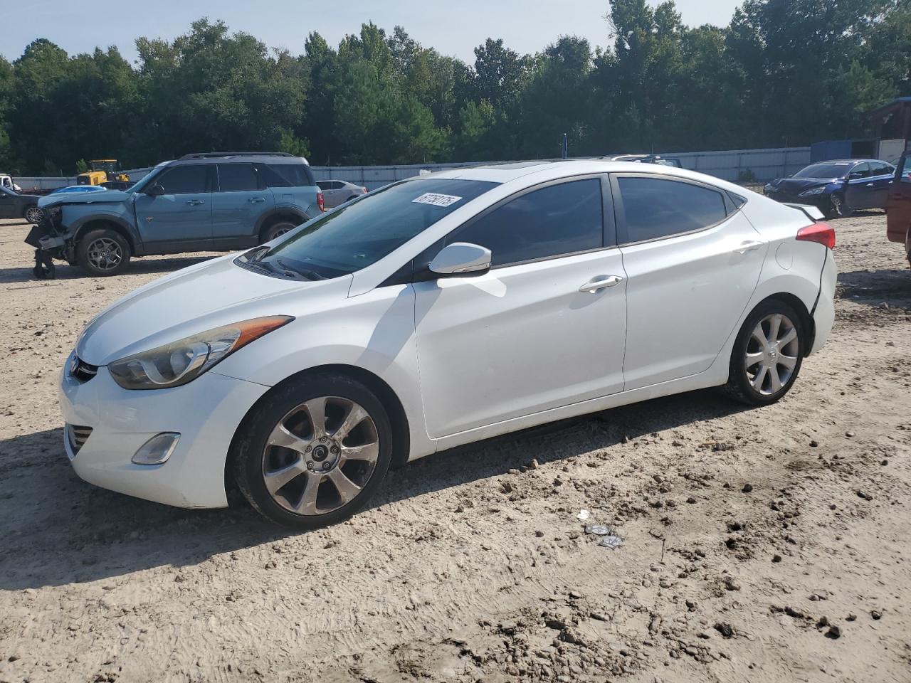 HYUNDAI ELANTRA GLS