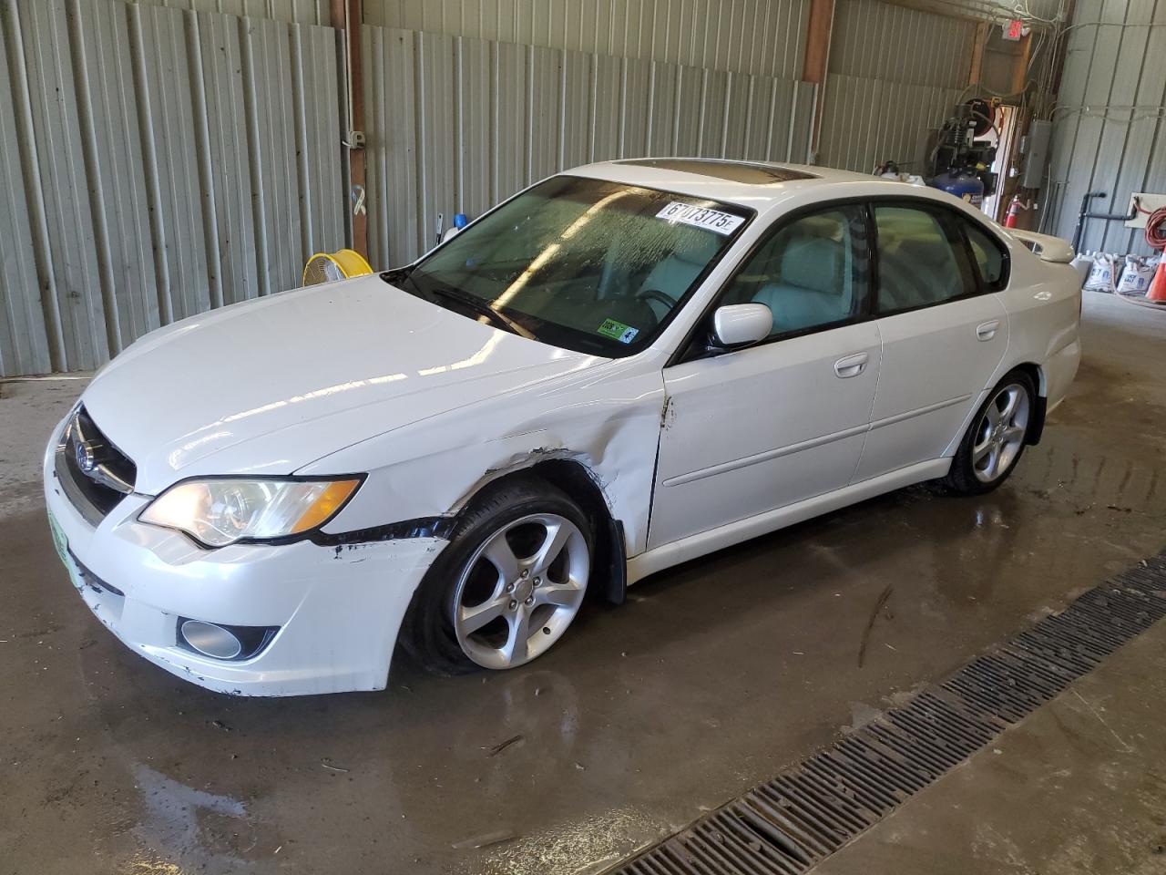  Salvage Subaru Legacy