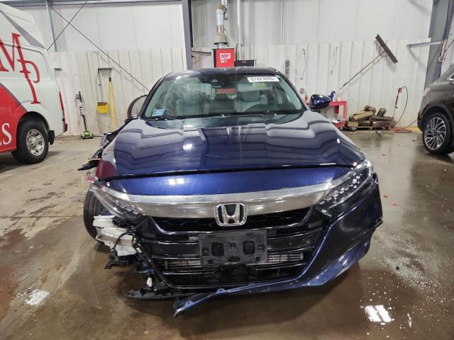 2018 HONDA ACCORD TOU 1HGCV1F94JA042114