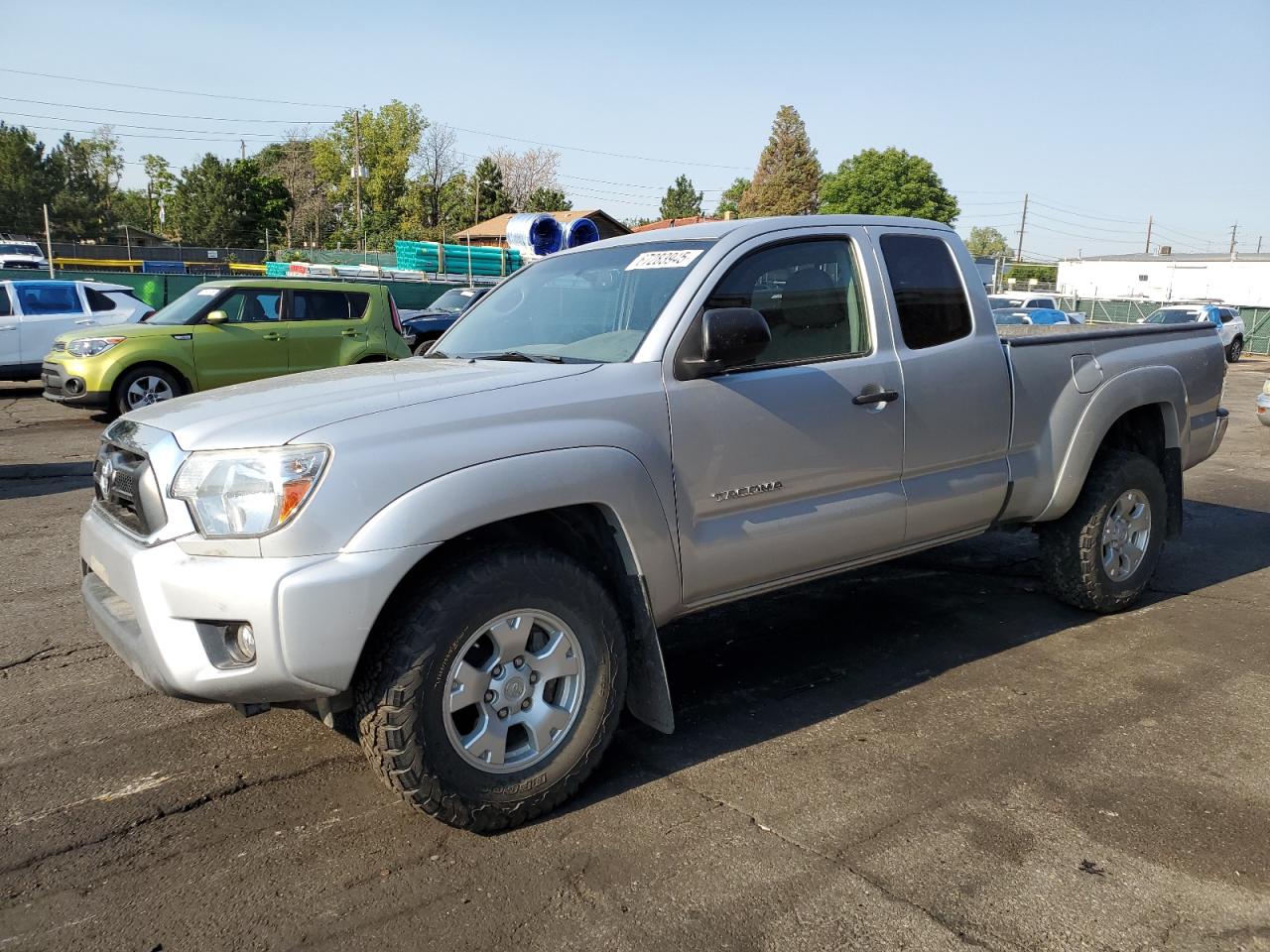 TOYOTA TACOMA