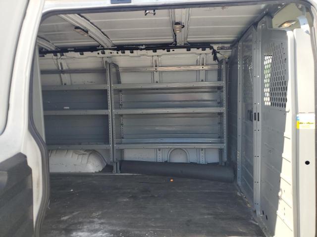 2017 CHEVROLET EXPRESS G2 1GCWGAFF9H1180351