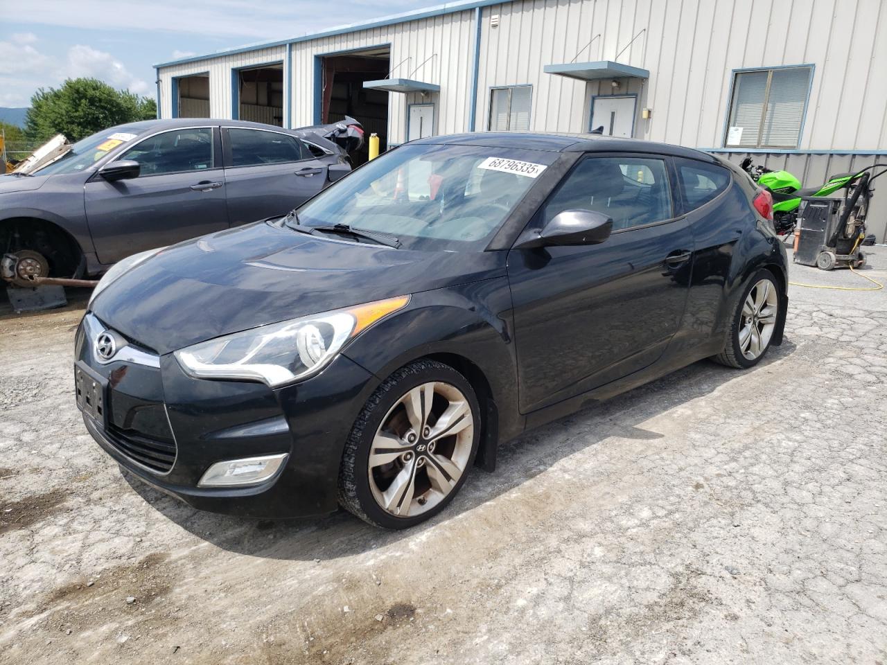HYUNDAI VELOSTER