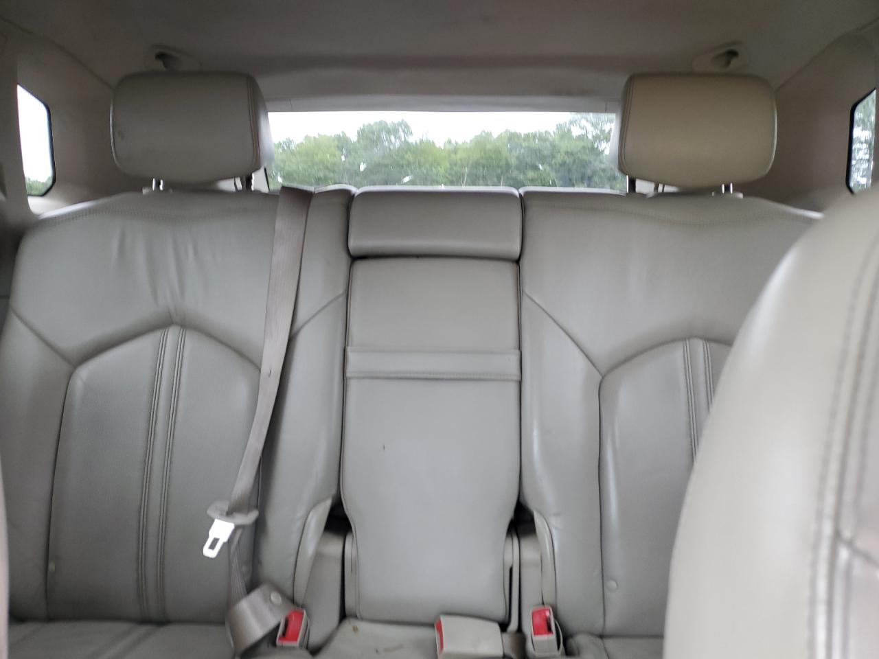 CADILLAC SRX LUXURY COLLECTION