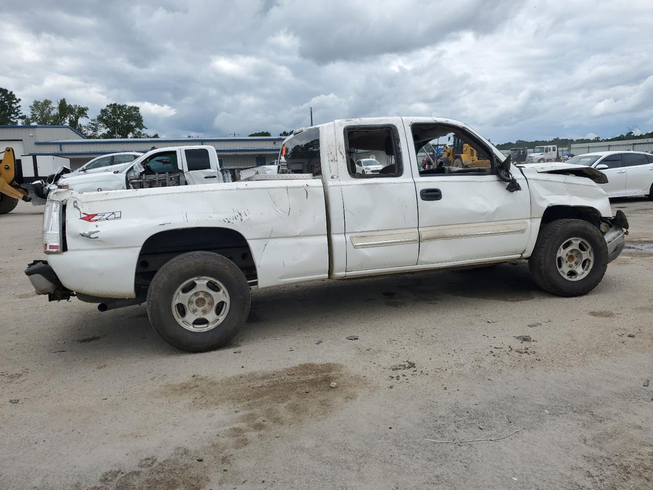 Lot #3255487432 2004 CHEVROLET SILVERADO