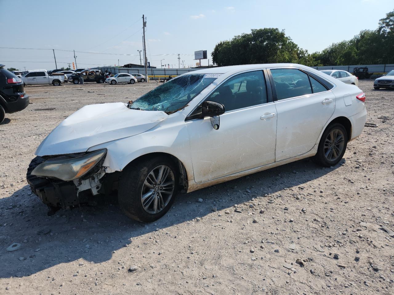 TOYOTA CAMRY LE