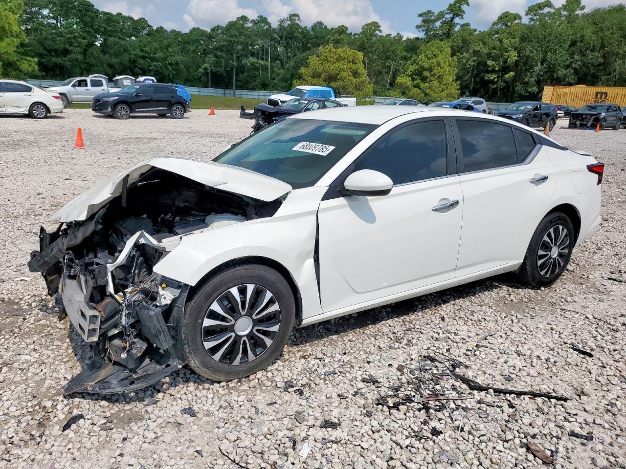 NISSAN ALTIMA S