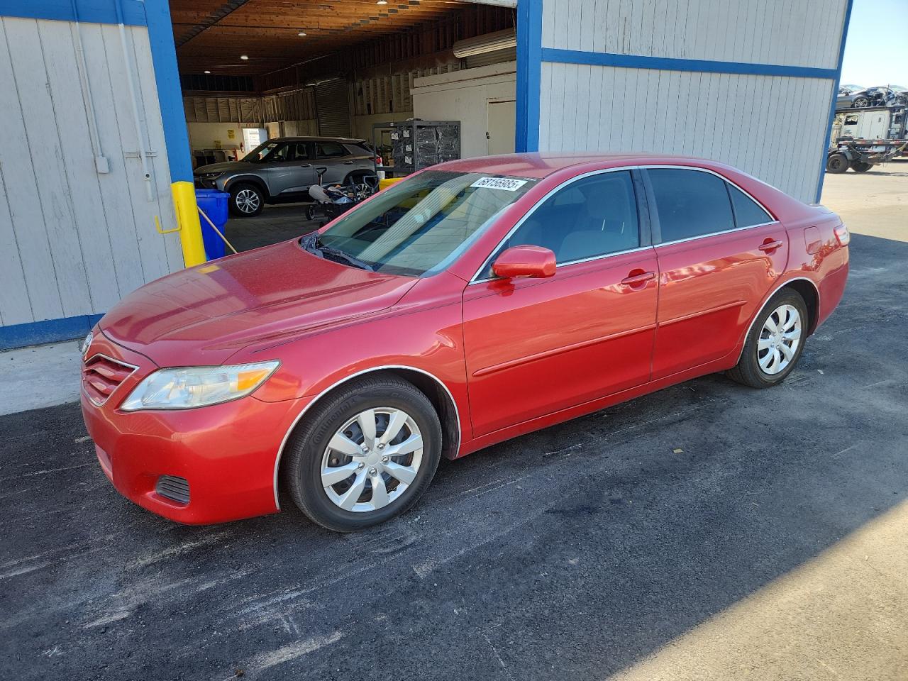TOYOTA CAMRY BASE
