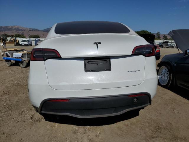 2024 TESLA MODEL Y - 7SAYGDEE9RF186598