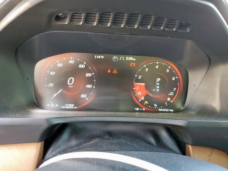 2016 VOLVO XC90 T6 YV4A22PLXG1022177