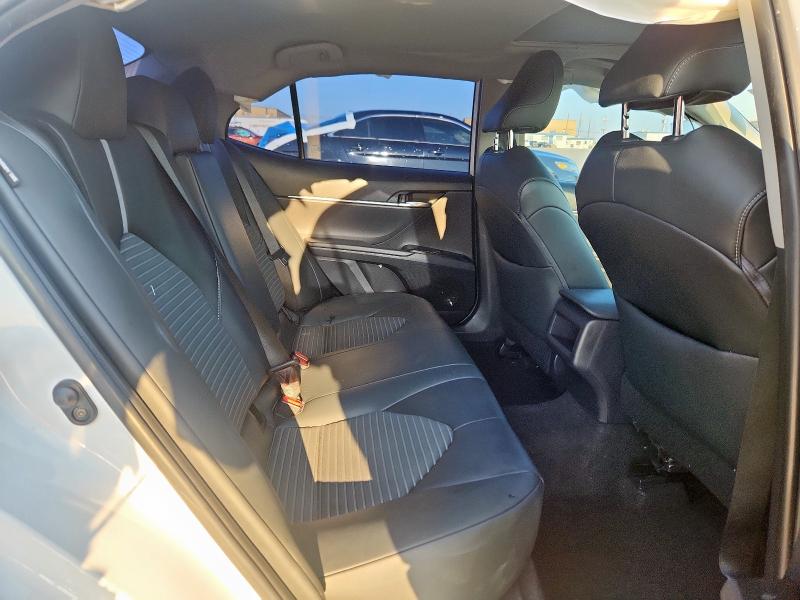 2019 TOYOTA CAMRY L 4T1B11HK2KU822565