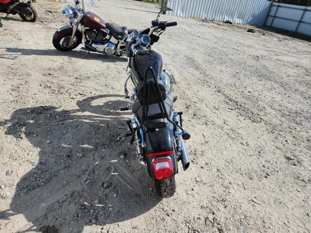 2007 HARLEY-DAVIDSON XL1200 C 1HD1CT31X7K460474
