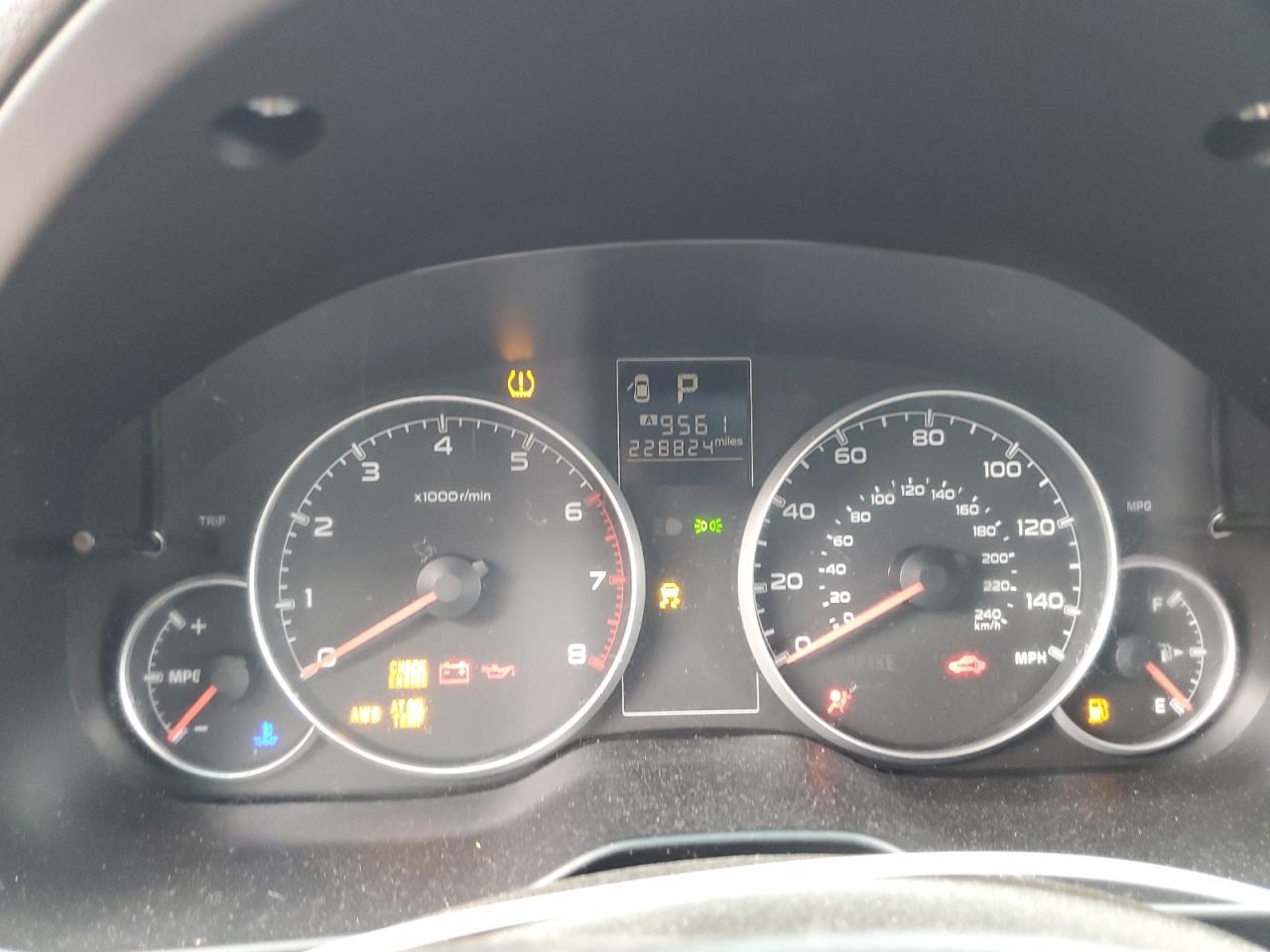 SUBARU OUTBACK 2.5I PREMIUM