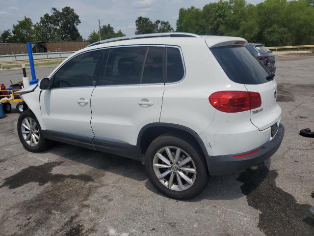 2017 VOLKSWAGEN TIGUAN WOL WVGSV7AX2HK017523
