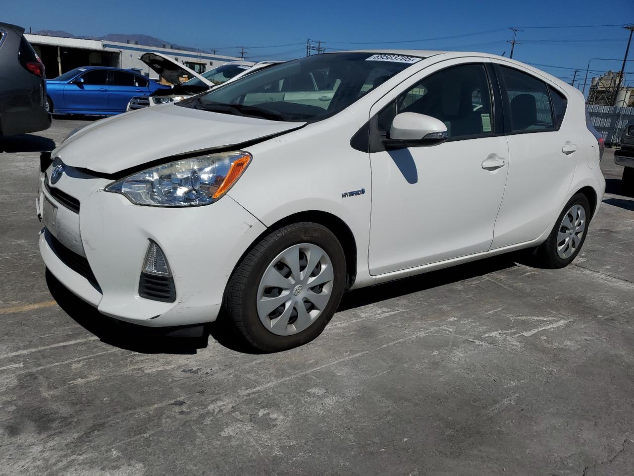 TOYOTA PRIUS C