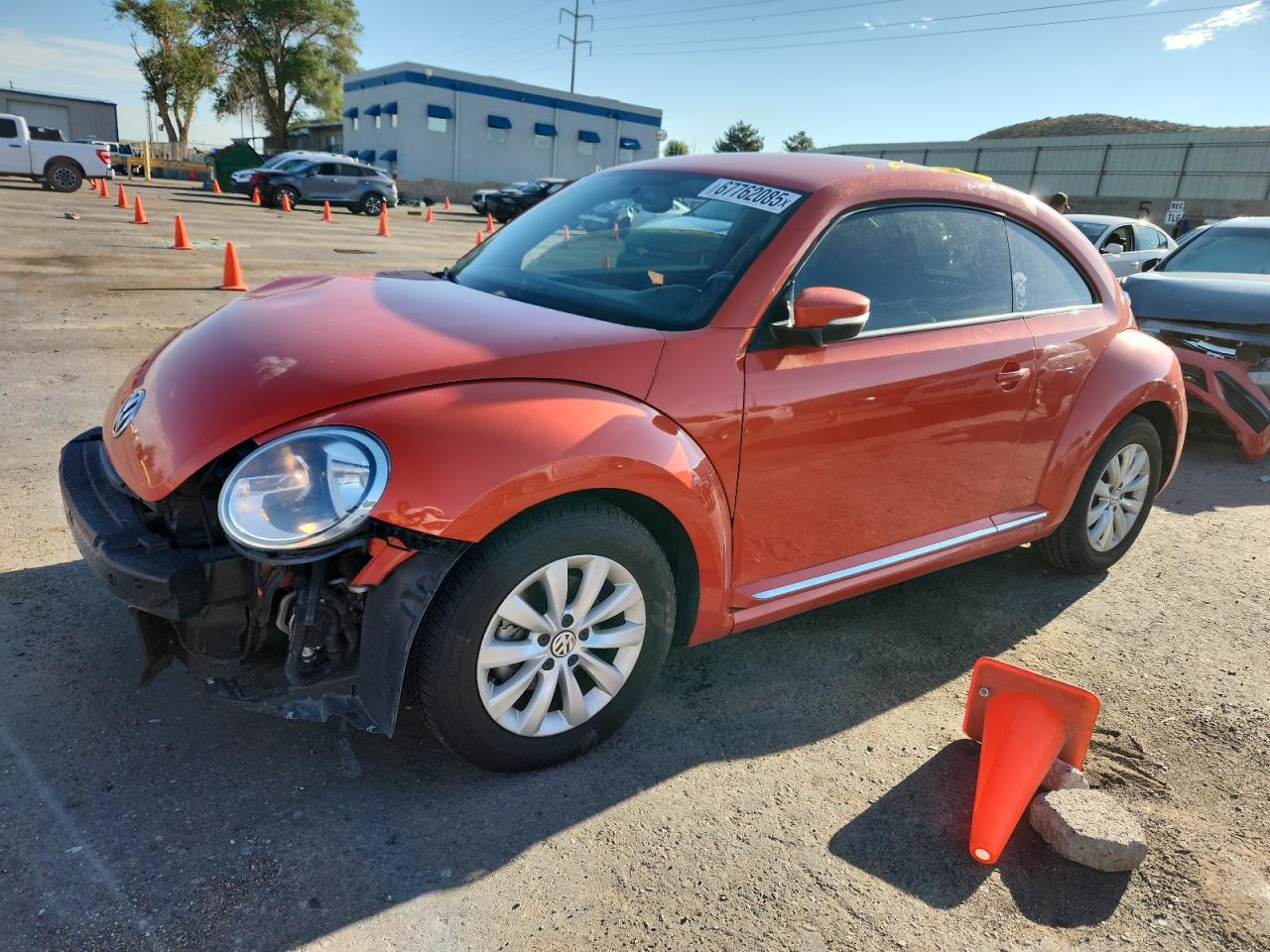 VOLKSWAGEN BEETLE S