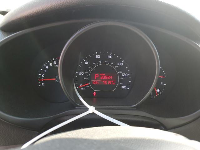 2015 KIA SOUL + - KNDJP3A54F7782220
