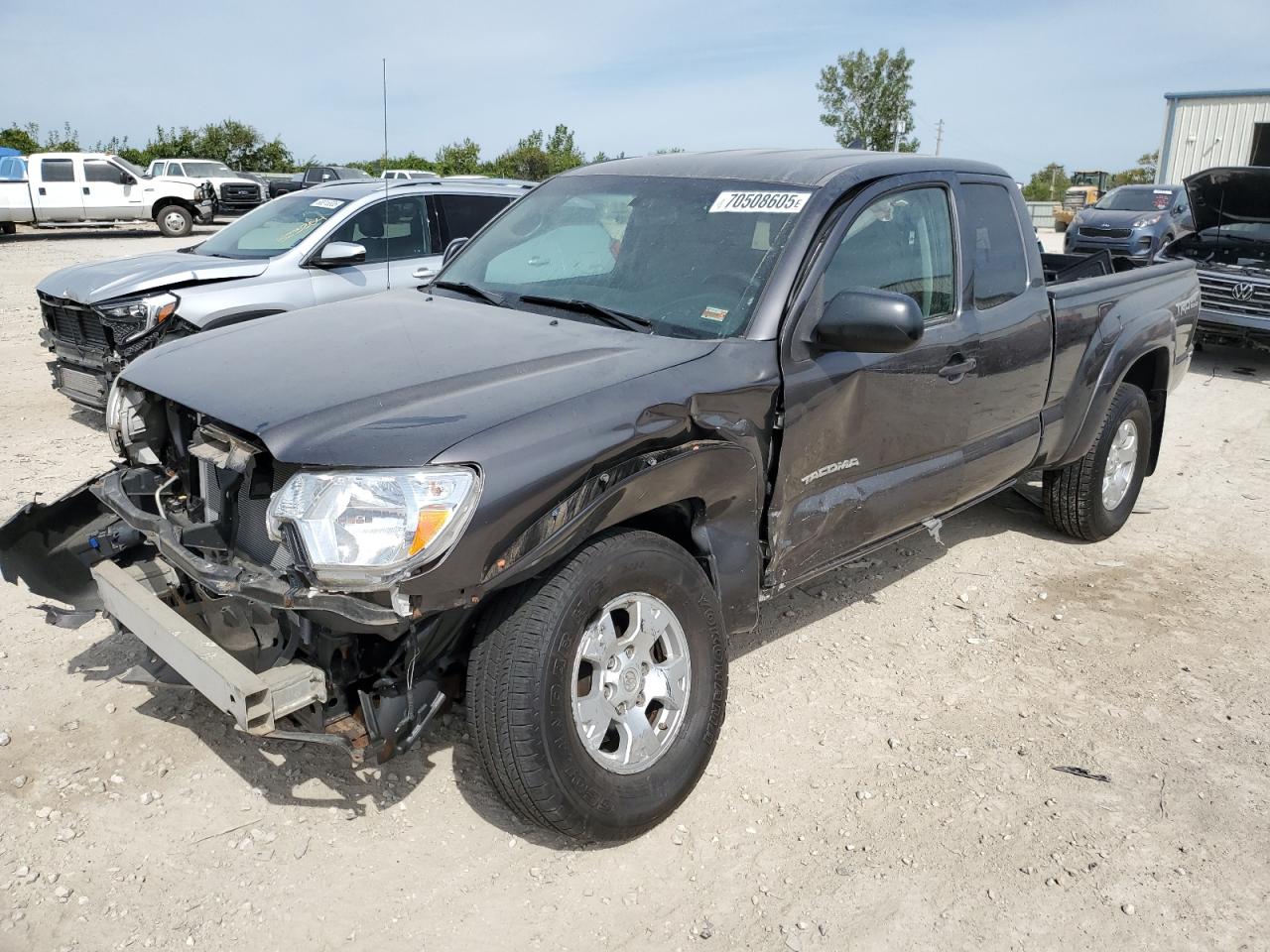 TOYOTA TACOMA