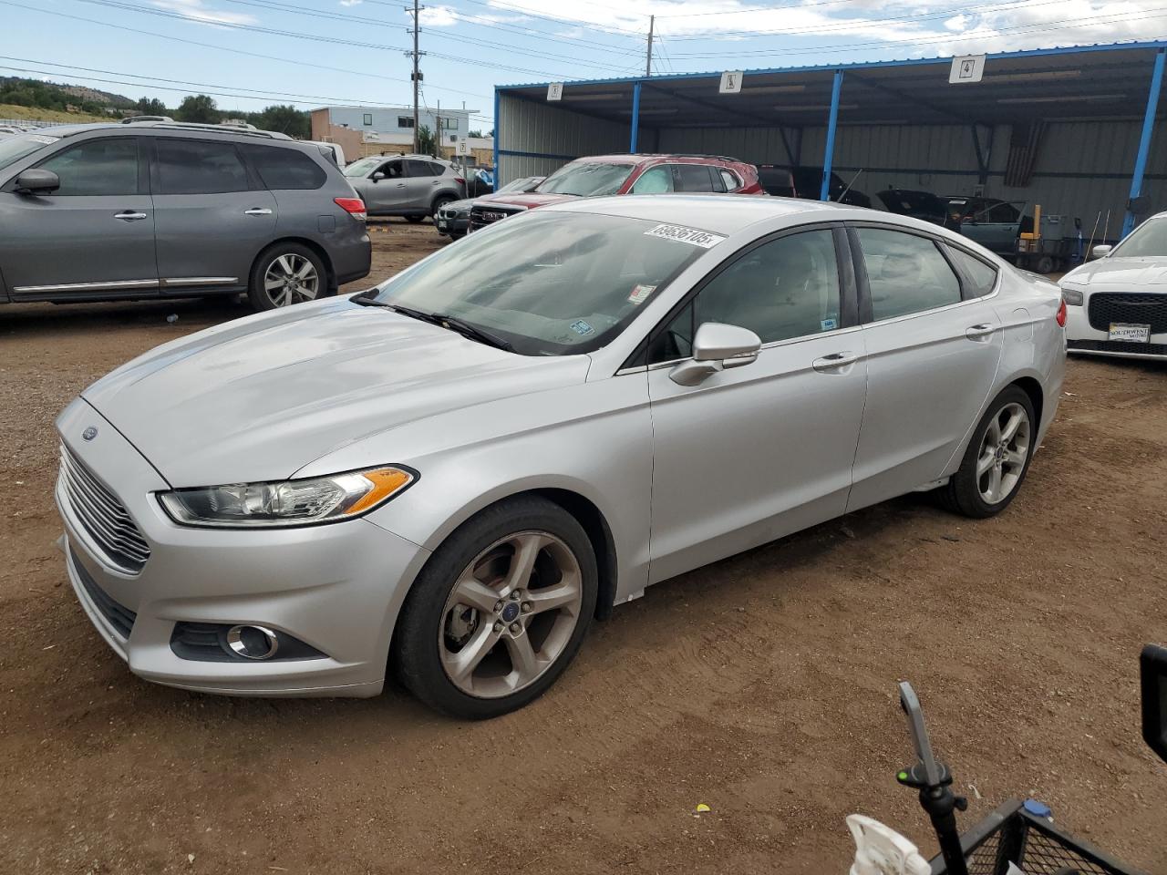 FORD FUSION SE