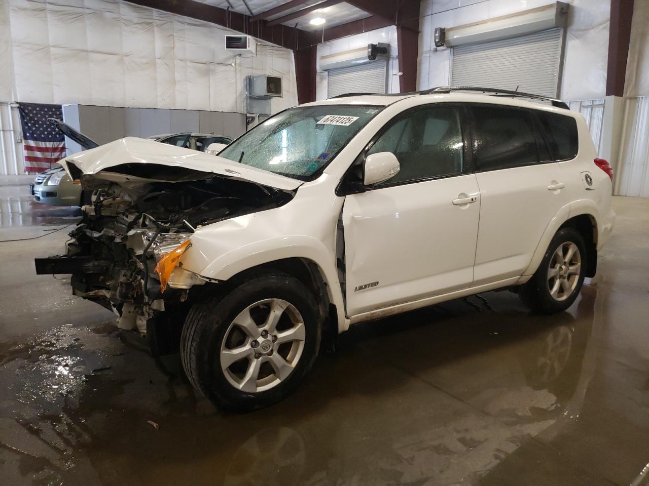 TOYOTA RAV4 LIMITED